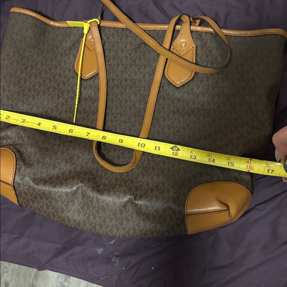 Michael Kors Charcoal and Camel Tote - Picture 7 of 8